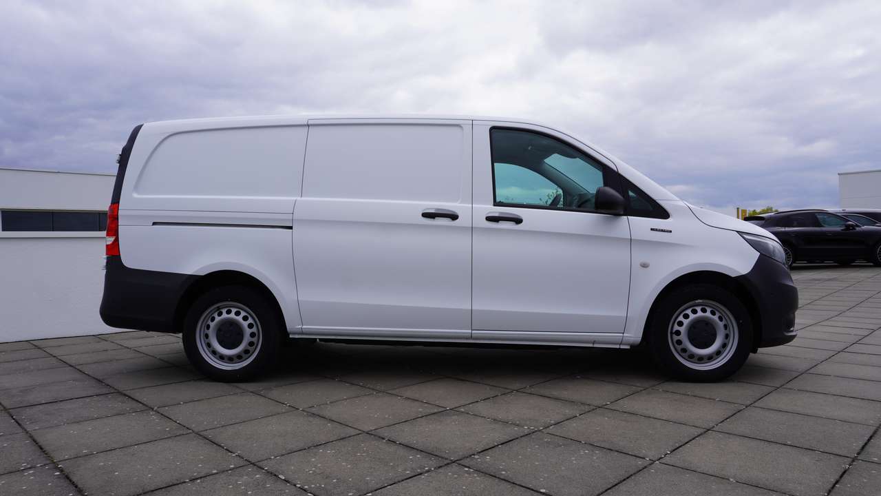 Mercedes-Benz Vito e Vito/NieuwPrijs 32.946€ excl/navi/parktronic — foto 2 van 13