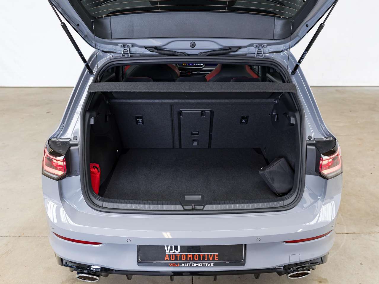 Volkswagen Golf GTI 2025|CLUBSPORT|H&K|PANO|HEAD-UP|ALCANTARA|HEATEDSEATS|KEYLESS|ACC|LA|GARANTIE| — foto 12 van 25