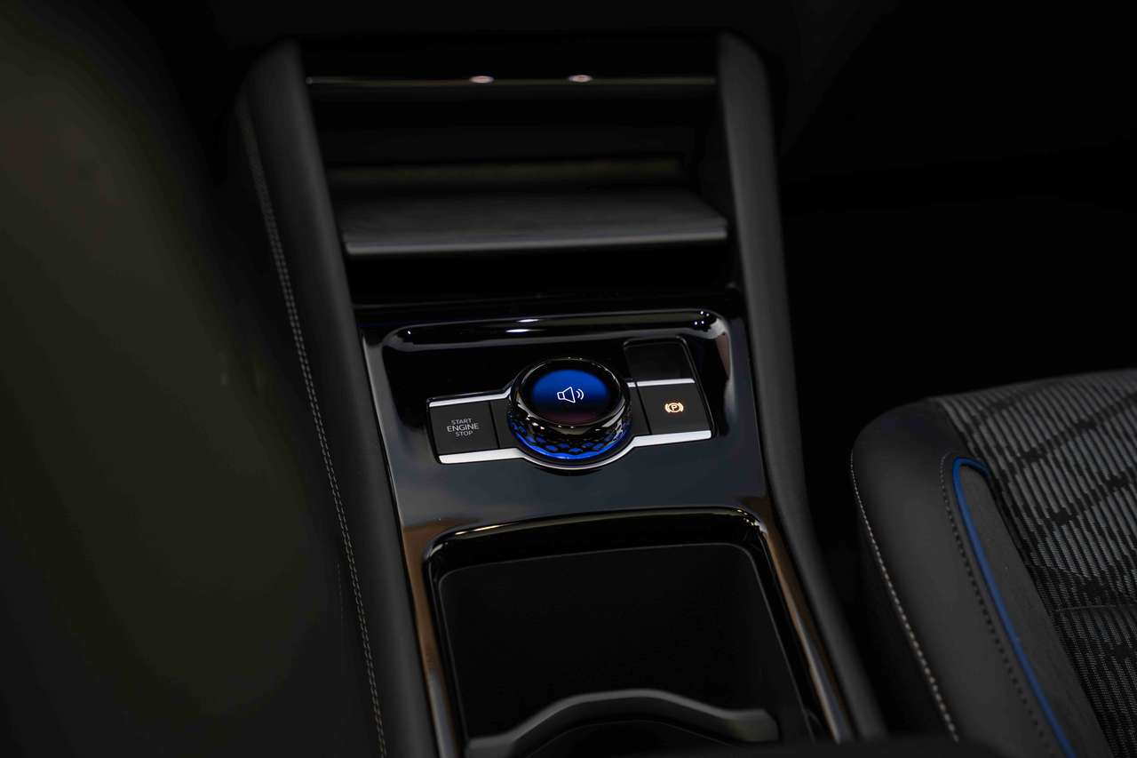 Volkswagen Tayron eHybrid R-LINE/PANO/IQLIGHTS/HUD/H&K/ACC/360/TREKH — foto 17 van 25