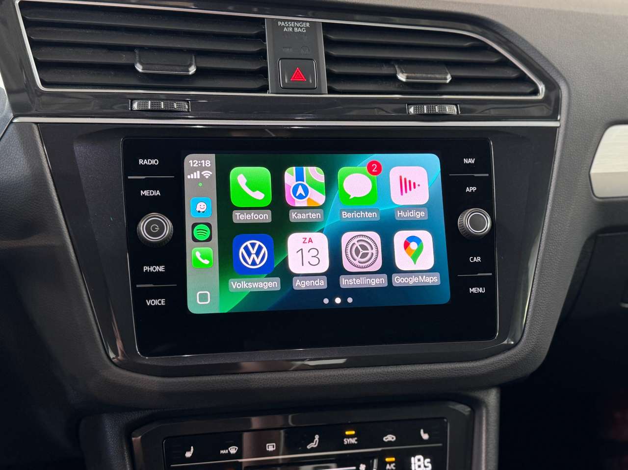 Volkswagen Tiguan 1.5 TSI Life Navigatie / Camera / DAB — foto 17 van 17