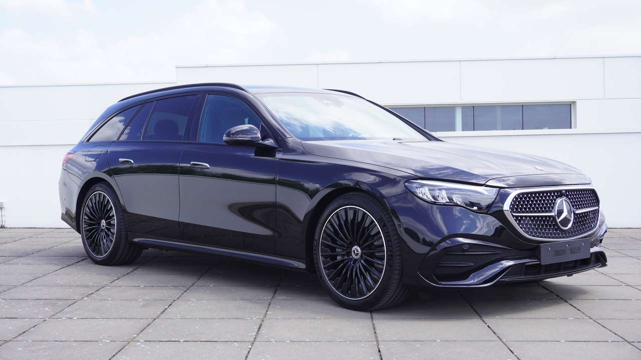 Mercedes-Benz E 300 e AMG/HYPERSCREEN/KEYLESS/20"/DRAADLOOS LADEN GSM