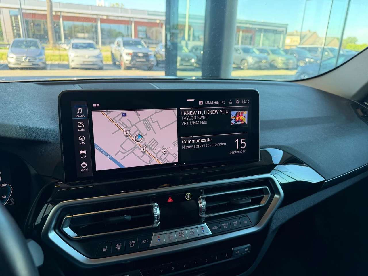 BMW X3 PLUG-IN HYBRID AUTOMAAT+TAL VAN OPTIES — foto 12 van 20
