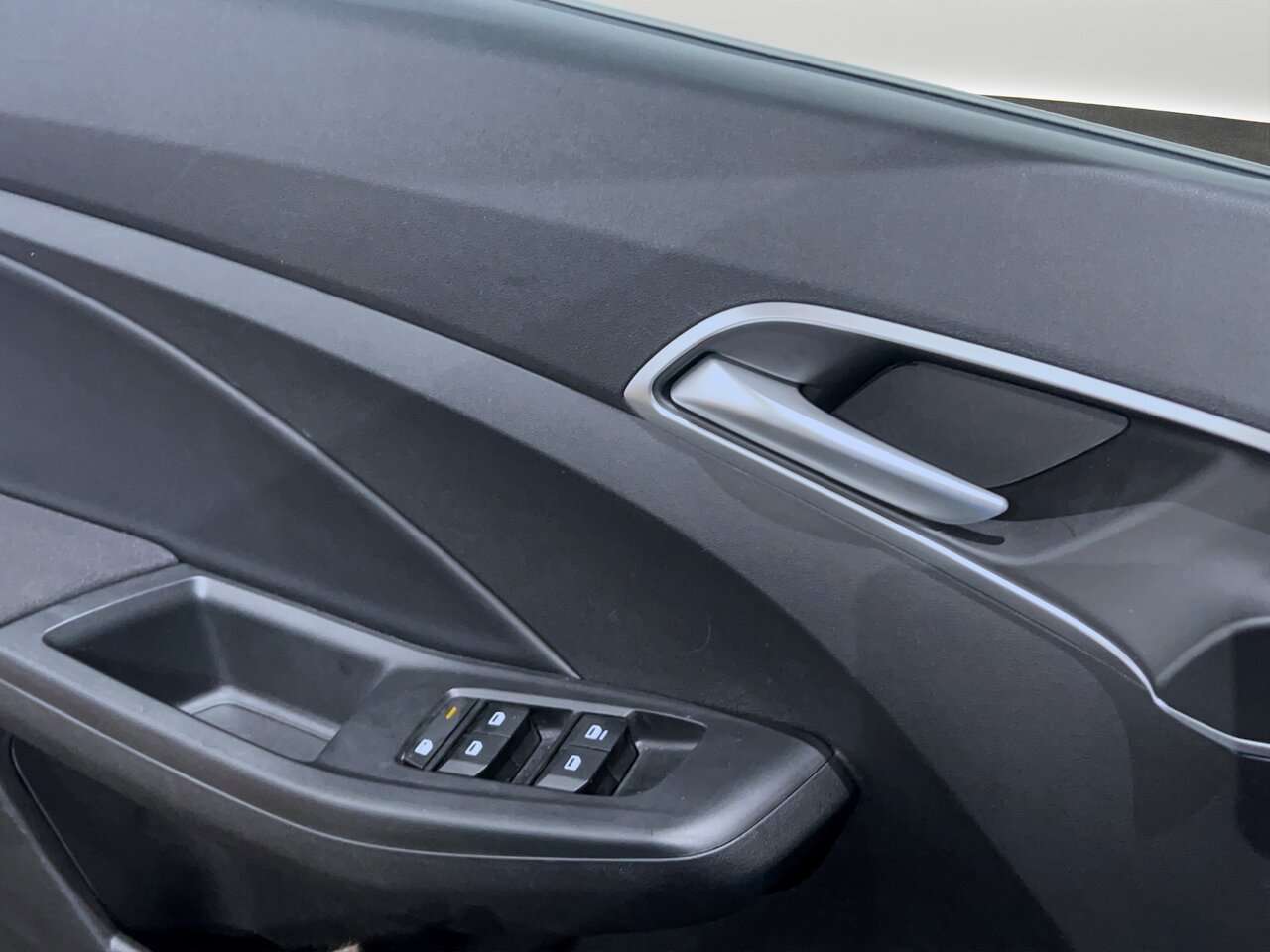 MG MG3 1.5 Luxe/Camera/Led/Navi/Carplay — foto 16 van 18