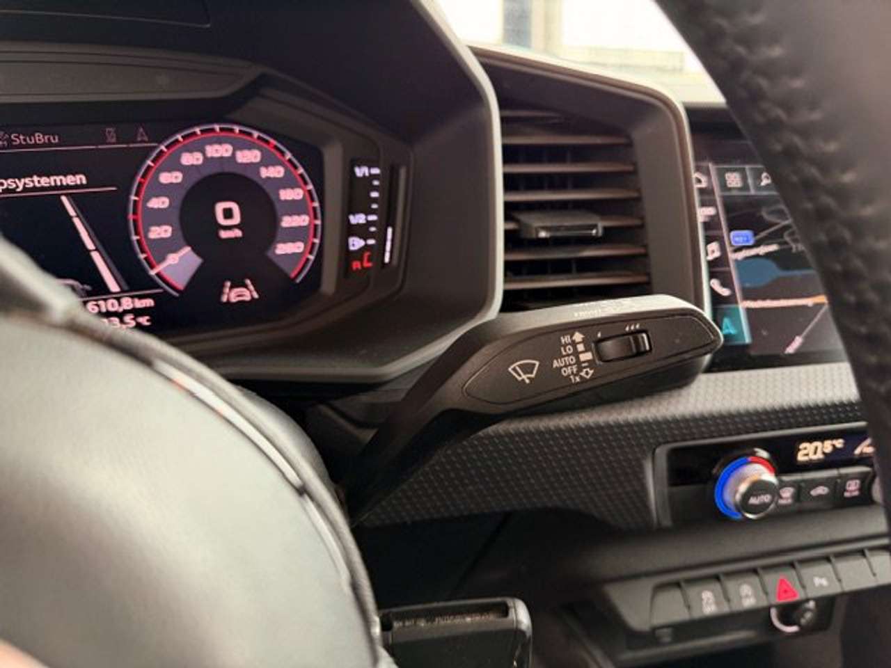 Audi A1 25 TFSI BENZINE SLECHTS 59000KM!!!! — foto 18 van 19