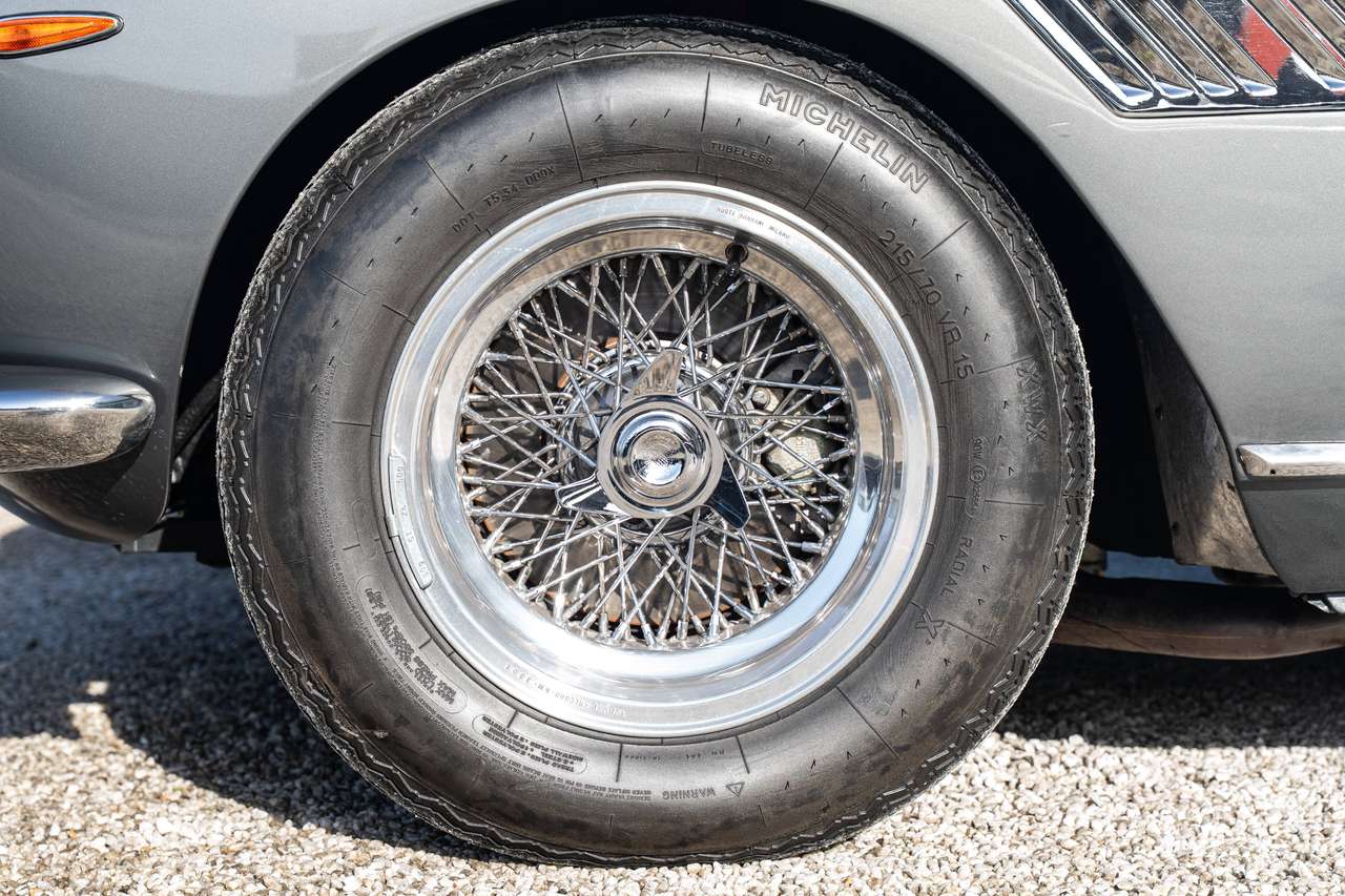 Ferrari 330 GT 2+2 - One of the best available - Extensive history - Mechanically restored — foto 12 van 25