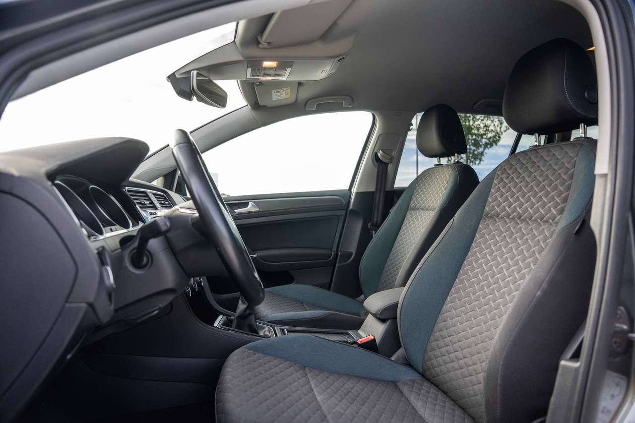 Volkswagen Golf Variant (2020) — foto 21