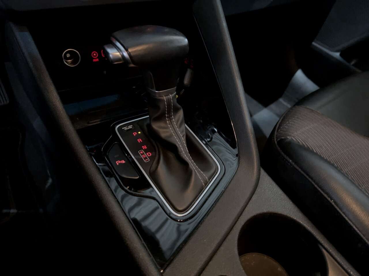 Kia Niro Automaat/Navi/Cruise controle — foto 9 van 21