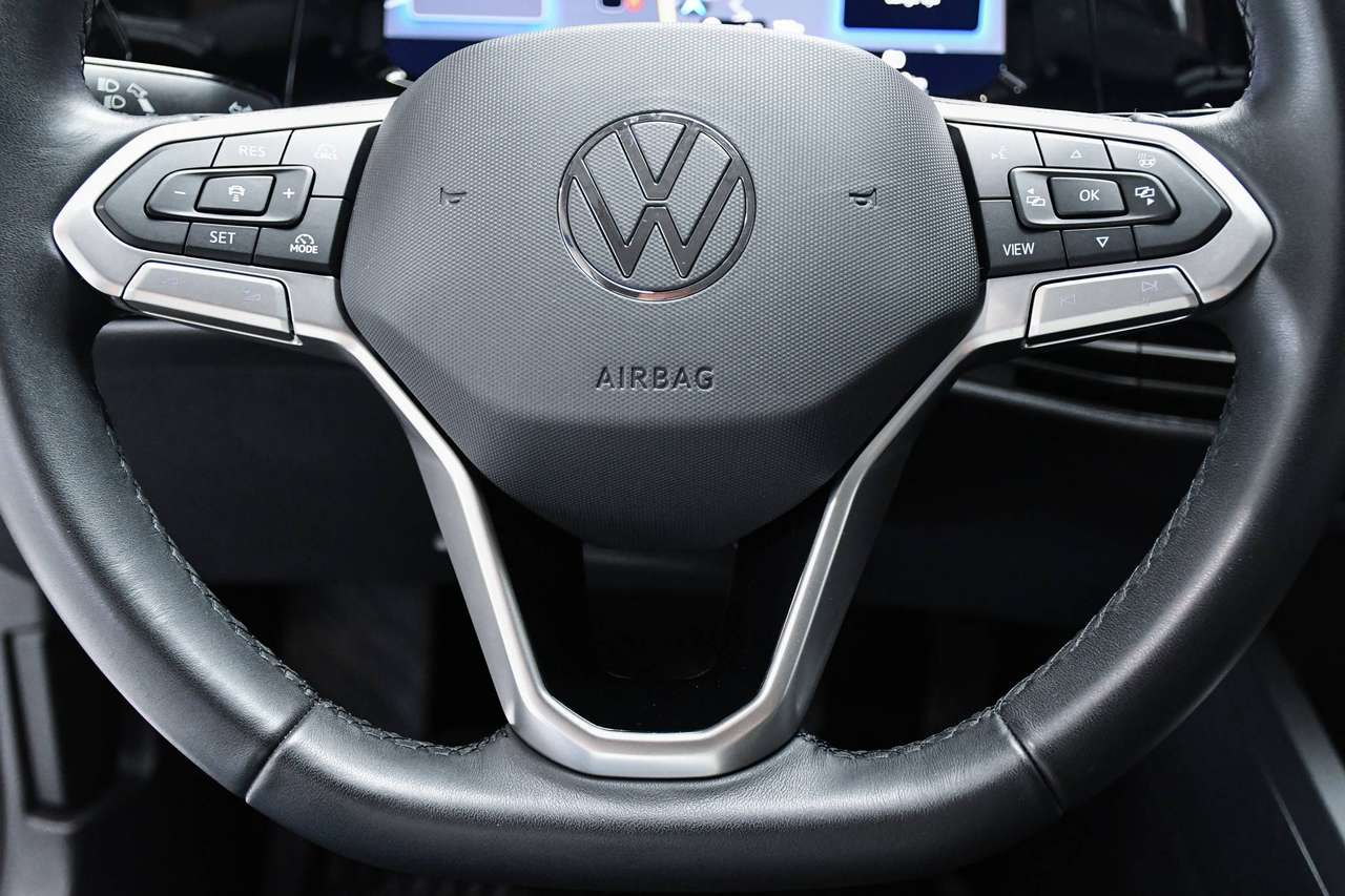 Volkswagen Golf Variant Golf Variant MHEV 1.5 eTSI Life DSG - TREKHAAK / NAVIGATIE / ACC / SMARTLINK / PDC — foto 16 van 19
