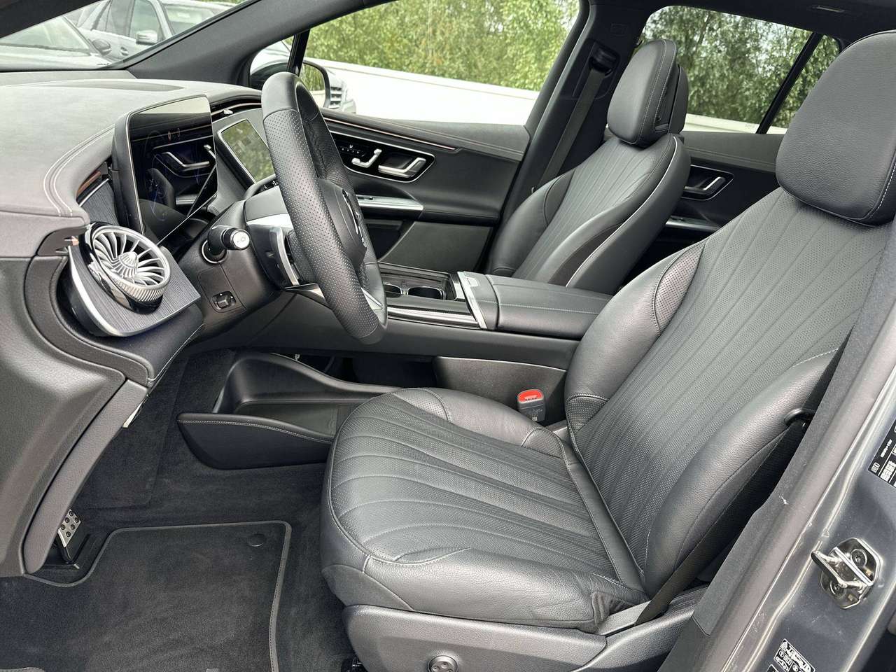 Mercedes-Benz EQE SUV EQE 90.6 kWh 300 AMG Line AMG Line — foto 15 van 18