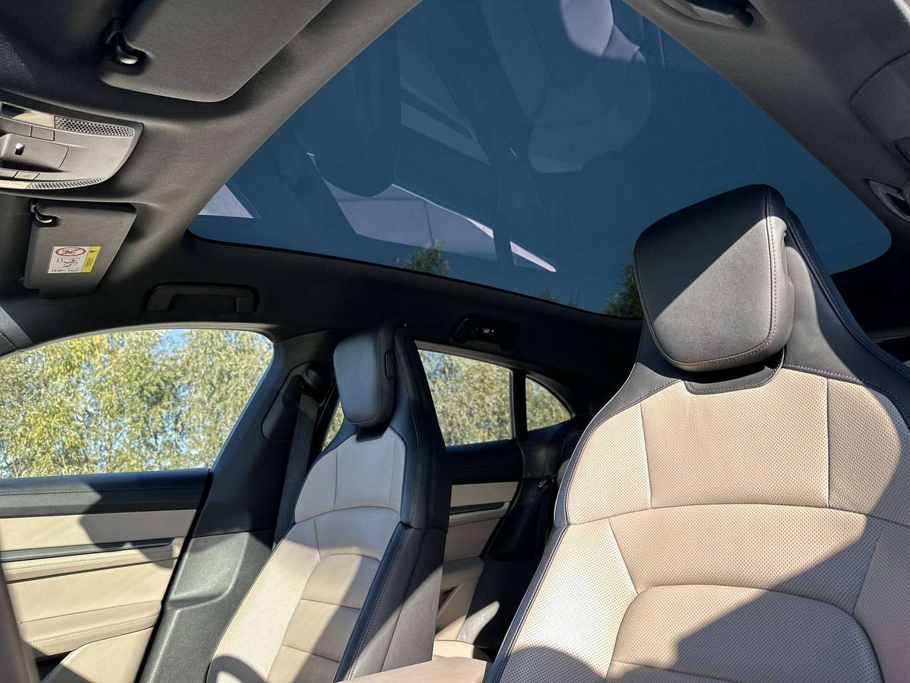 Porsche Taycan Taycan 4 Cross Turismo 105 kWh  NP 145.586 EURO — foto 14 van 19