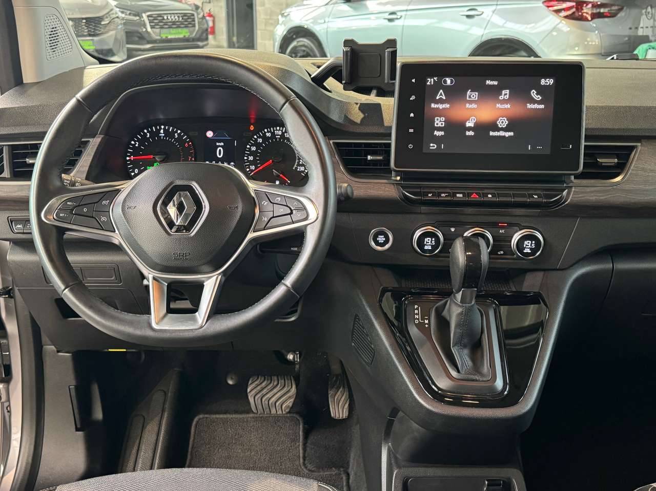 Renault Kangoo 1.3 TCe Techno EDC AUTOMAAT — foto 7 van 15