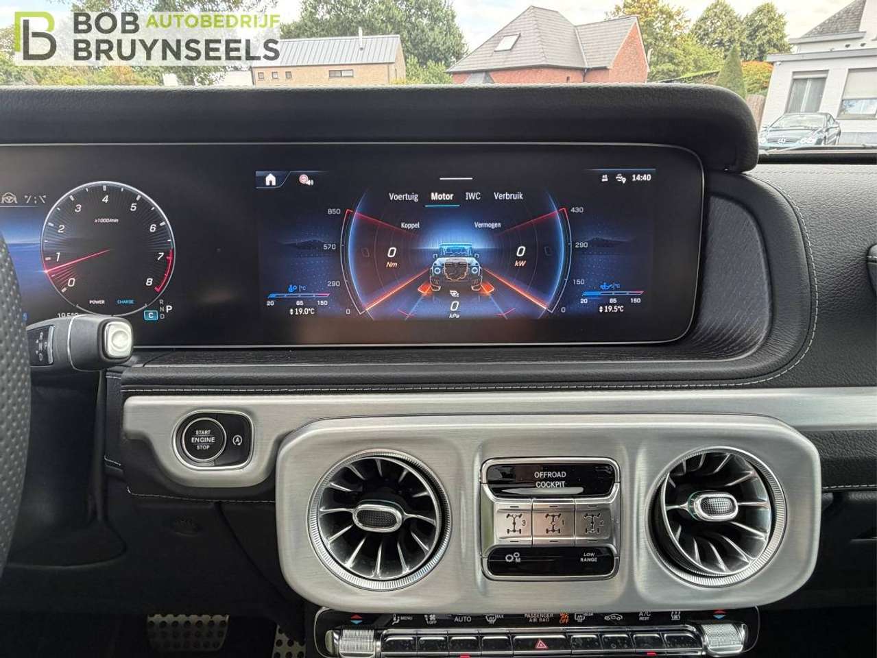 Mercedes-Benz G 63 AMG Nightpakket Plus – Schuifdak – Standverwarming – Trekhaak – 360° – Distronic — foto 23 van 25