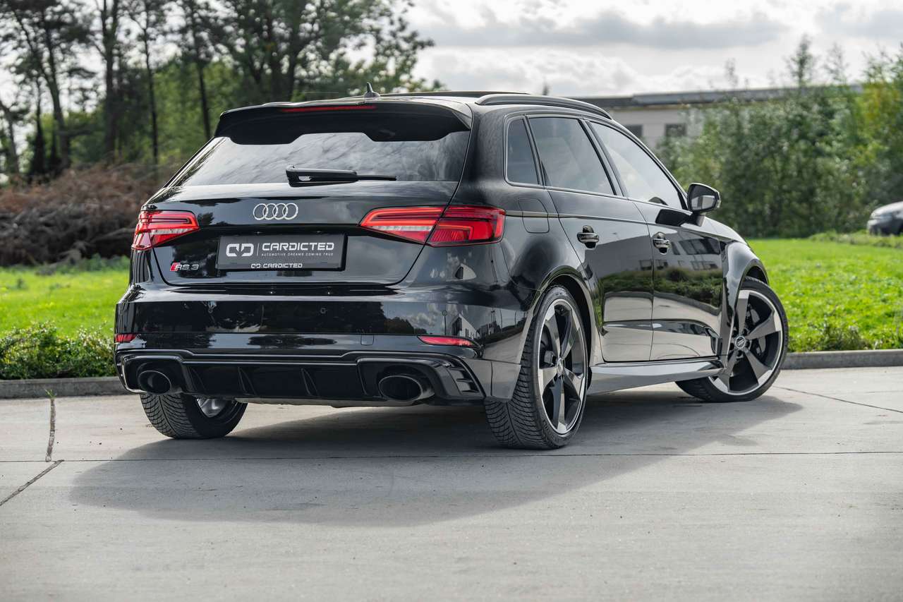 Audi RS3 RS SEAT*PANO*LED*QUATTRO* — foto 15 van 25