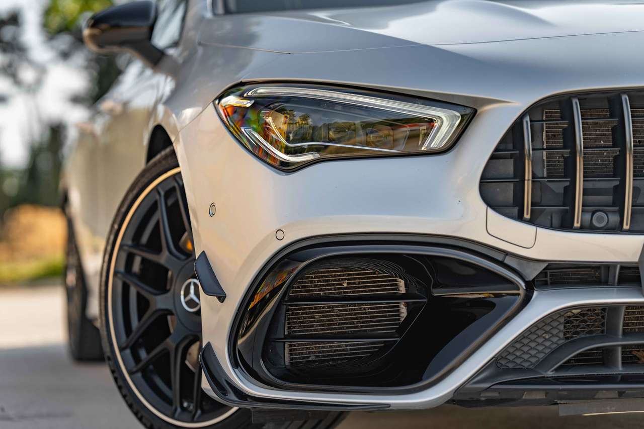 Mercedes-Benz CLA 45 AMG (2021) — foto 9