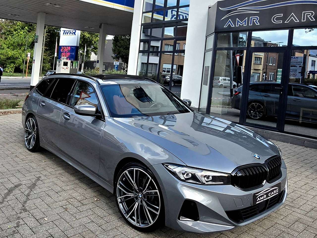BMW 318 DA Sportline-Cognac Leder-Elec.Seats Memory-Widescreen-PanoramischDak-AdaptLed-Ambiance-ComfortAcces-Camera-Hifi enz.. — foto 9 van 25