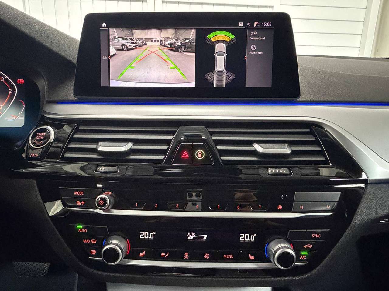 BMW 518 dA Touring NAVI*PDC*LED*CAMERA*CARPLAY*TREKHAAK*LEDER* — foto 18 van 25
