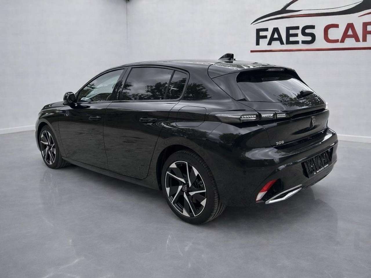Peugeot 308 308 Hybrid 180 e-EAT8 Allure Pack — foto 3 van 15