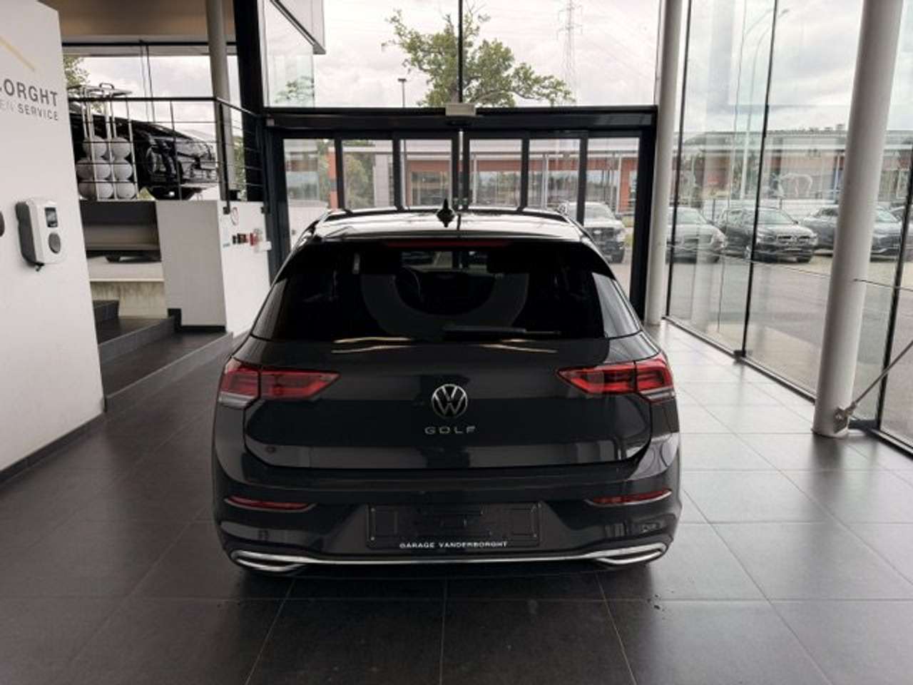 Volkswagen Golf MOVE BENZINE SLECHTS 10000KM!!!!!! — foto 6 van 23