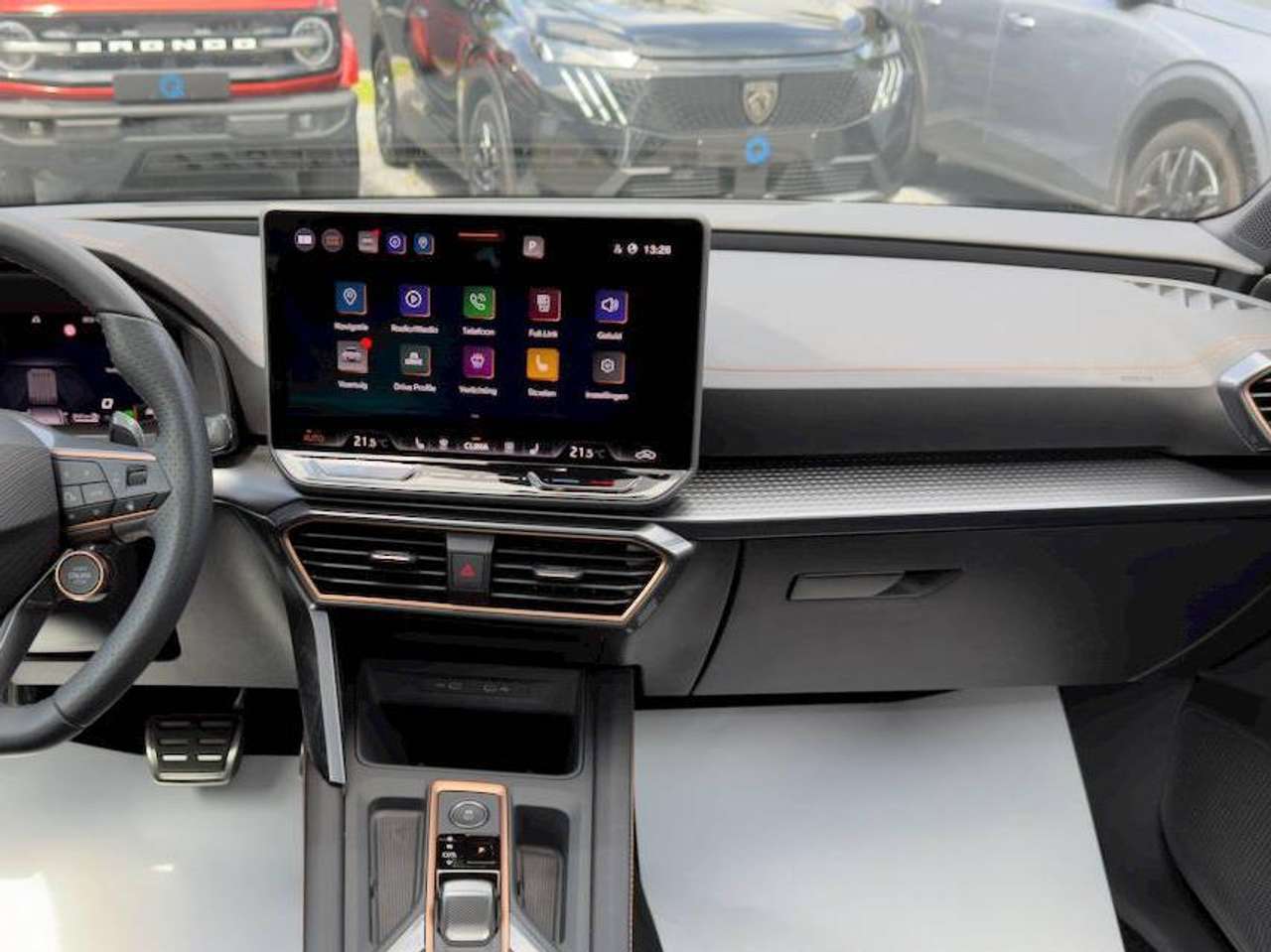 CUPRA Leon VZ ST PANO SENNHEISER CARPLAY SFEERVERLICHTING FULL OPTION — foto 8 van 20