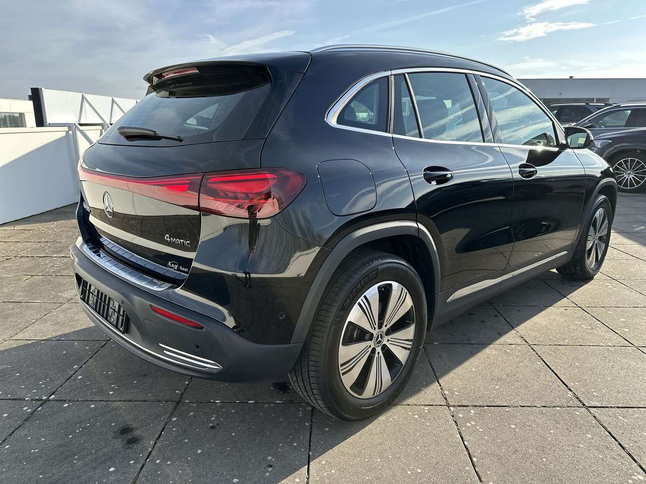 Mercedes-Benz EQA 300 EQA 300 4M Progressive 18" Camera Advanced — foto 7 van 14