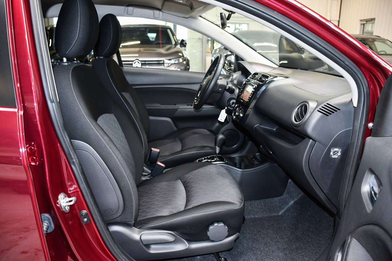 Mitsubishi Space Star Space Star 1.2i Instyle CVT Automaat - NAVIGATIE / SMARTLINK / AIRCO / CC — foto 6 van 18