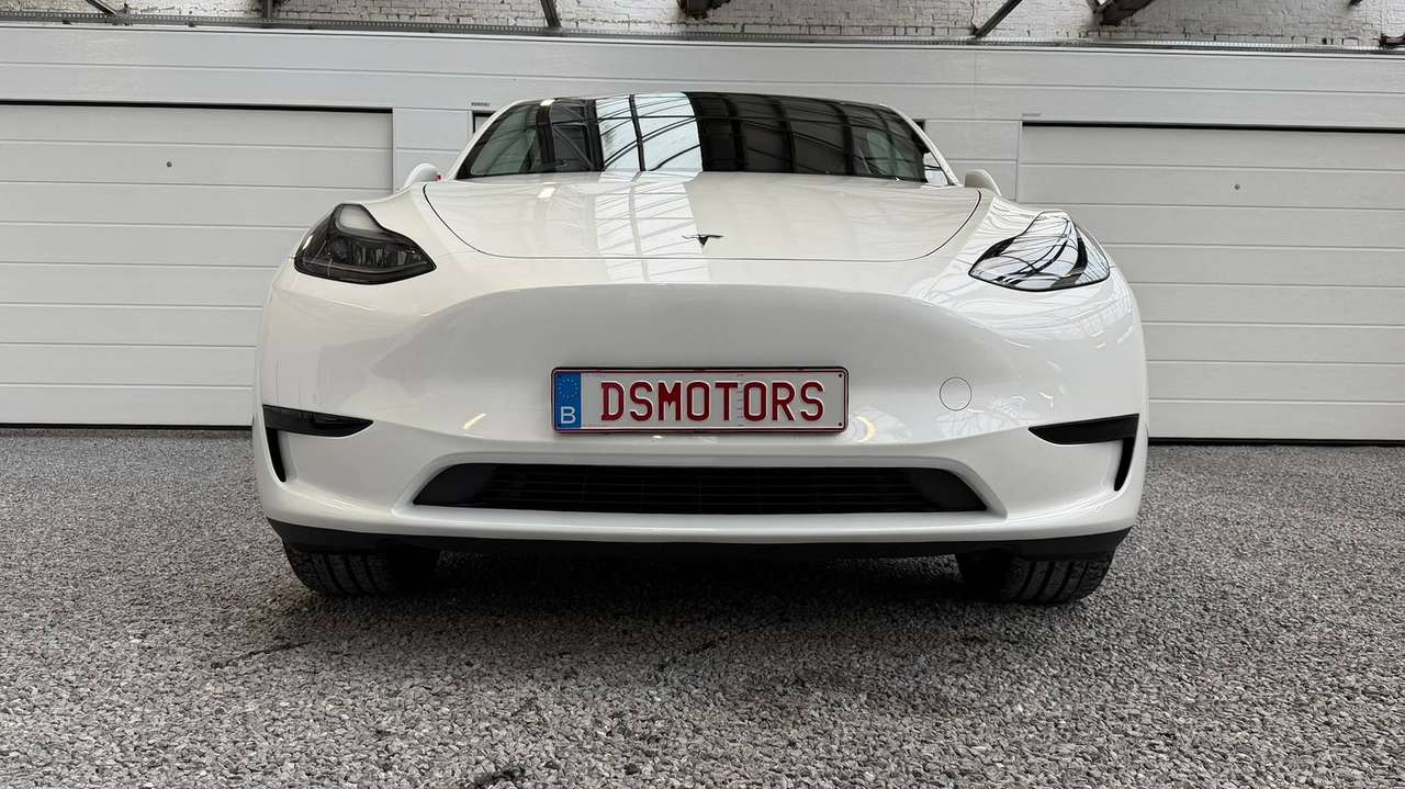 Tesla Model Y RWD | Tesla trekhaak | LFP | HW4 - FSD | BTW wagen | IN OPTIE — foto 6 van 25
