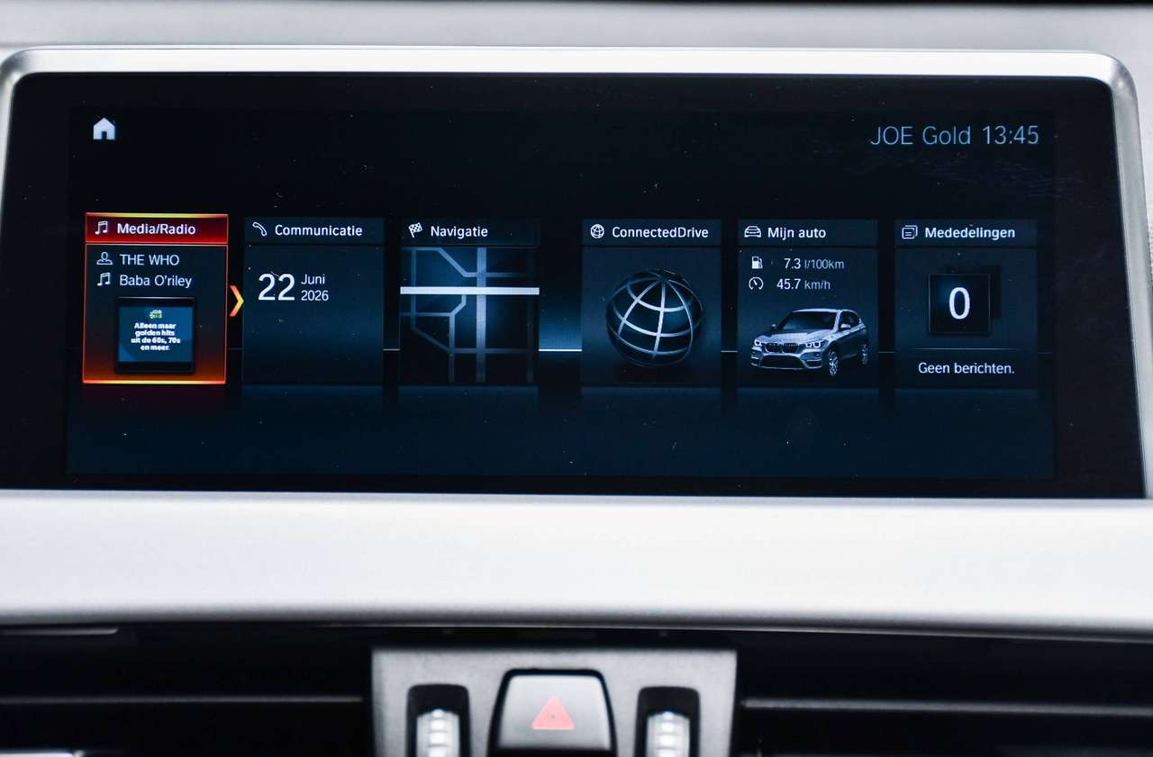 BMW X1 X1 1.5iA sDrive18i Automaat - LEDER / NAVIGATIE / CAMERA / PDC / CC — foto 11 van 18