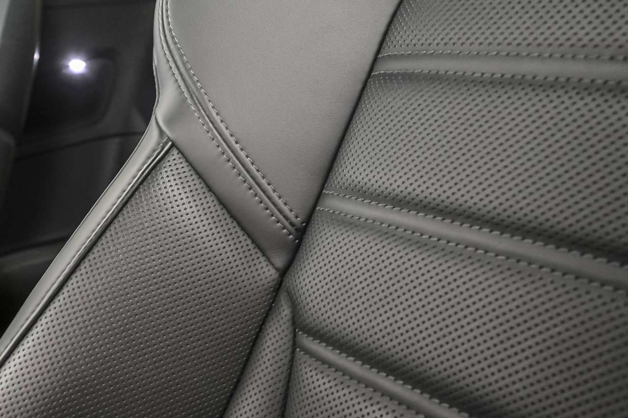 Porsche 992 911 Turbo Ceramic PCCB/sport Chrono/18W/PTV+/PDLS+ — foto 25 van 25