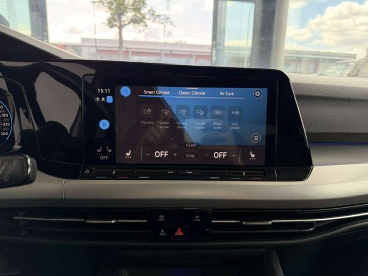 Volkswagen Golf MOVE 1.0 TSI  30000KM!!! — foto 13 van 23